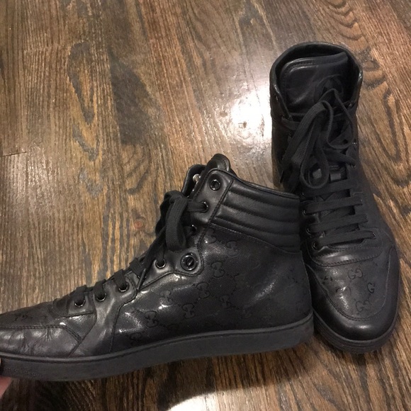Man black Gucci sneakers - Picture 2 of 3